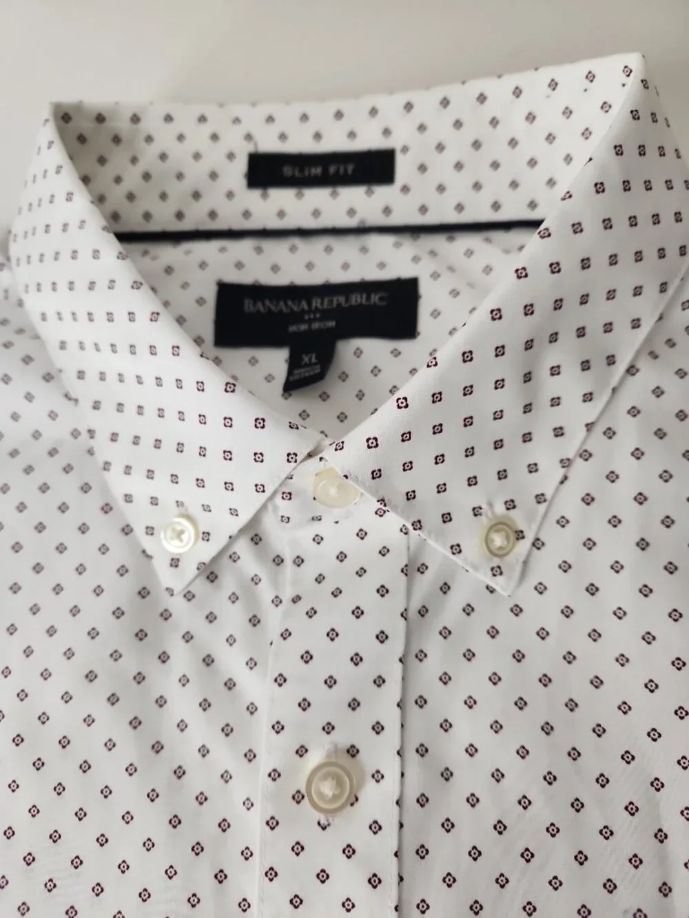 Banana Republic Slim Fit Non-Iron long sleeves shirt white floral geo men's XL